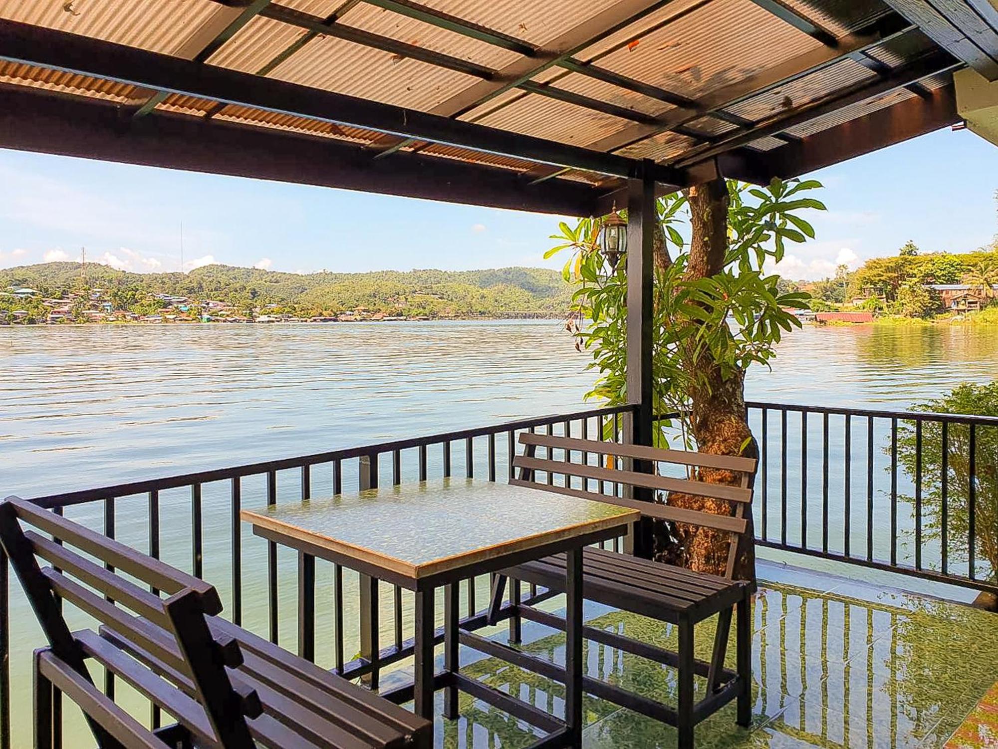 Phornpailin Riverside Resort Sangkhla Buri Ngoại thất bức ảnh